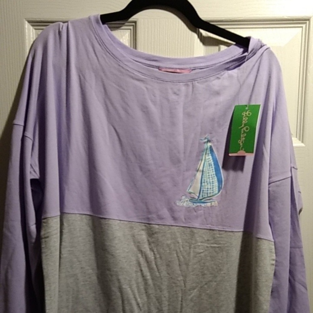 NWT XL Finn Tee